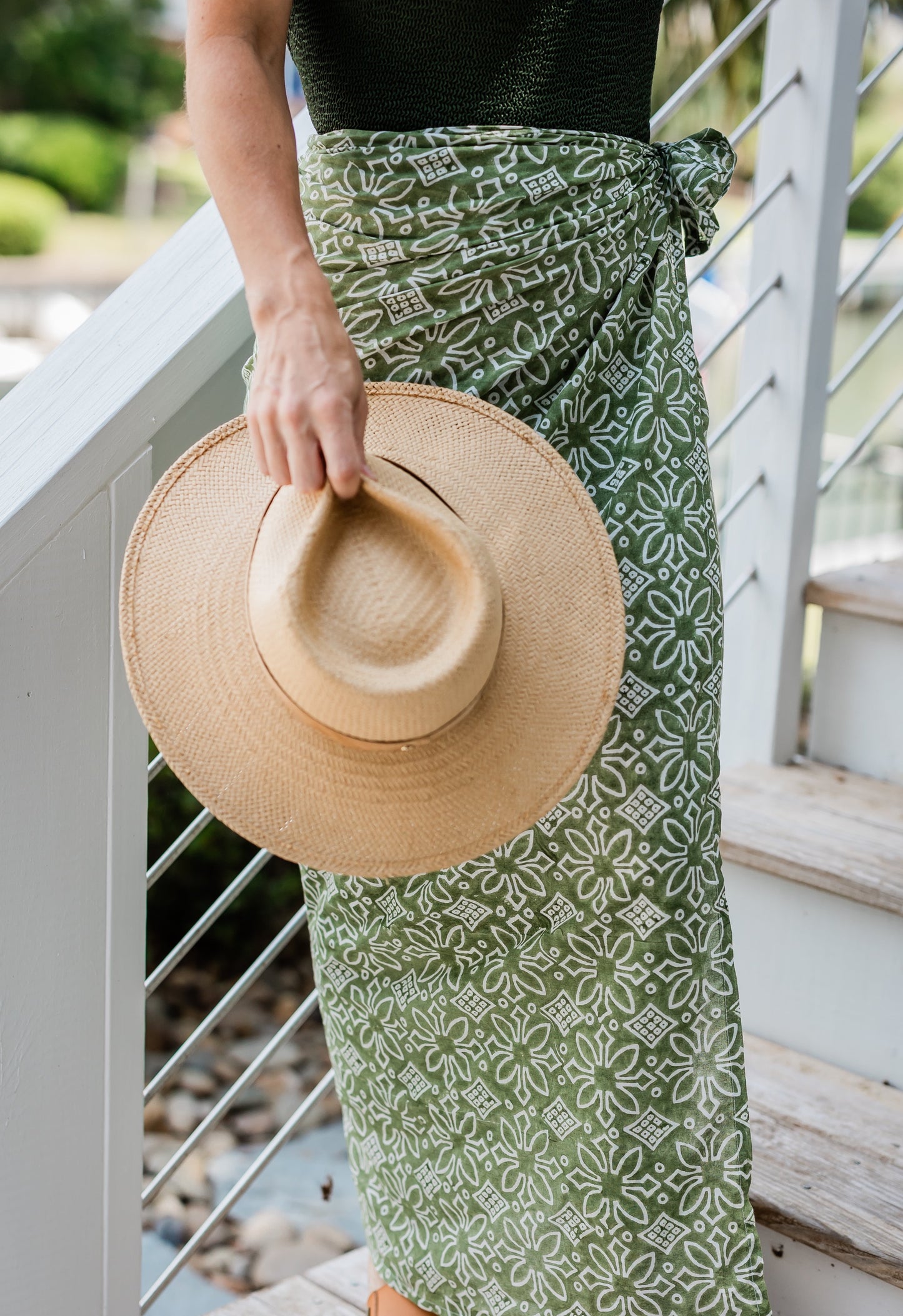 Medallion Pareo in Olive Green