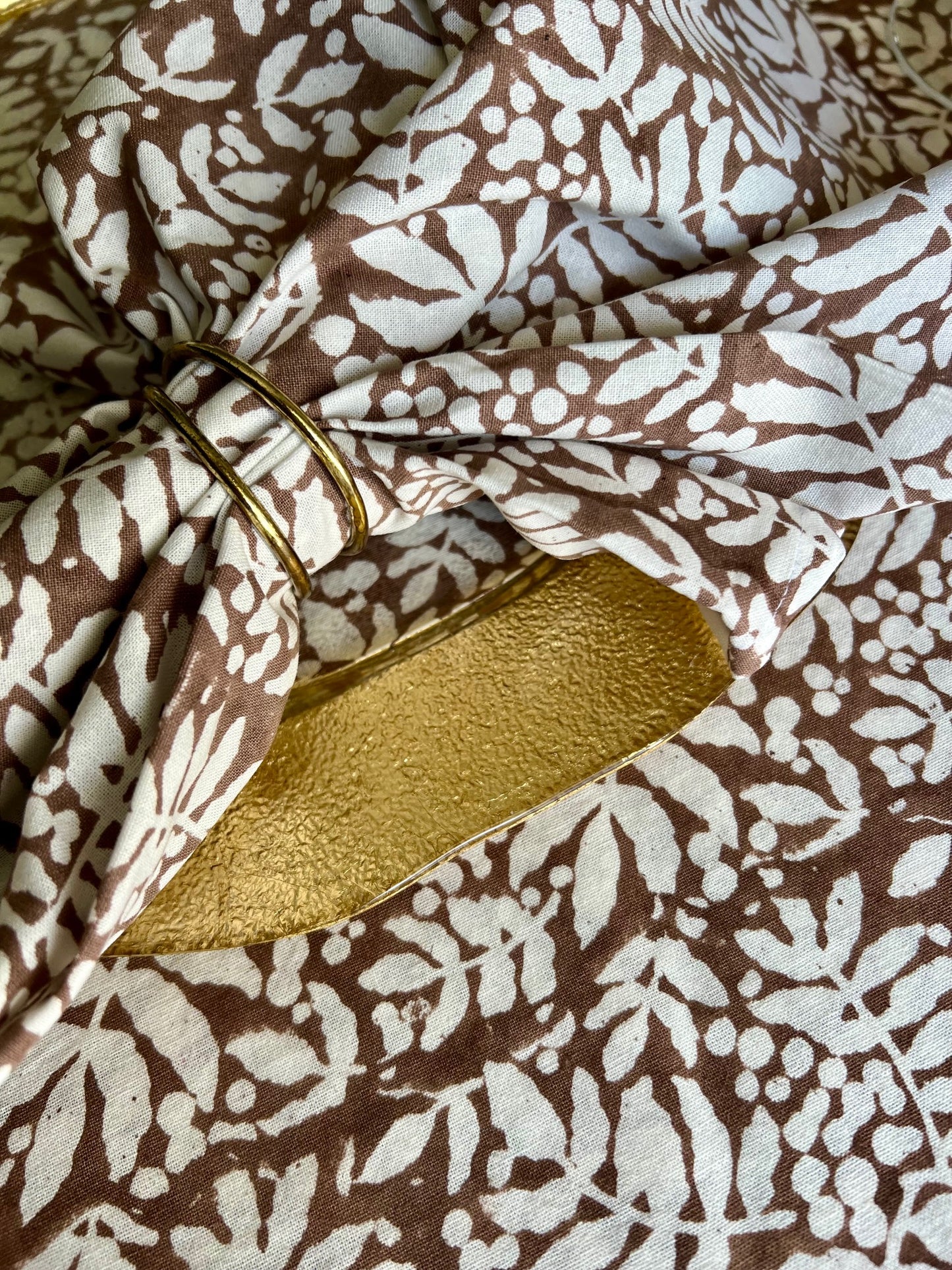 Gathered Garden Tablecloth in Saddle Brown