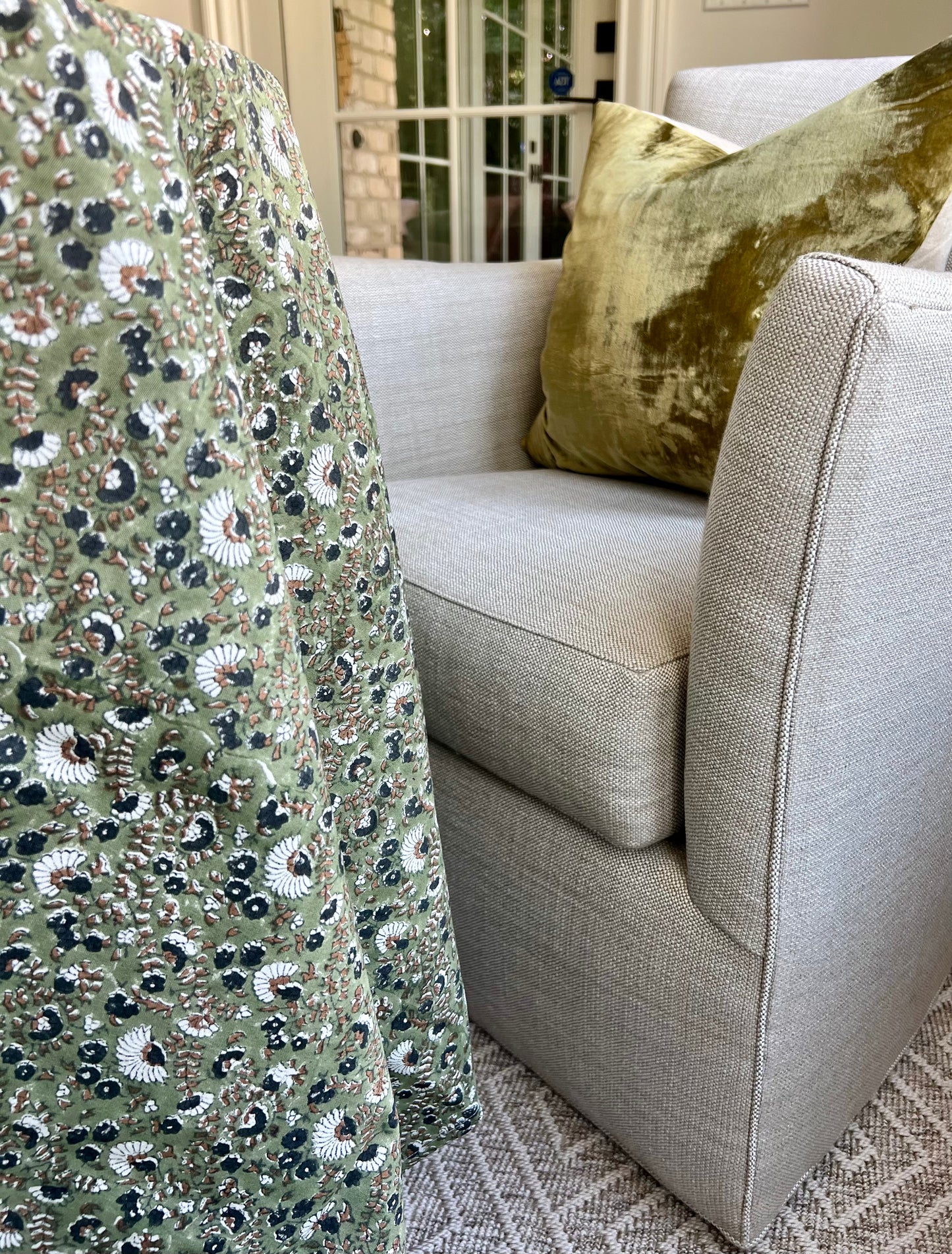 Bustling Florets in Olive Green Tablecloth
