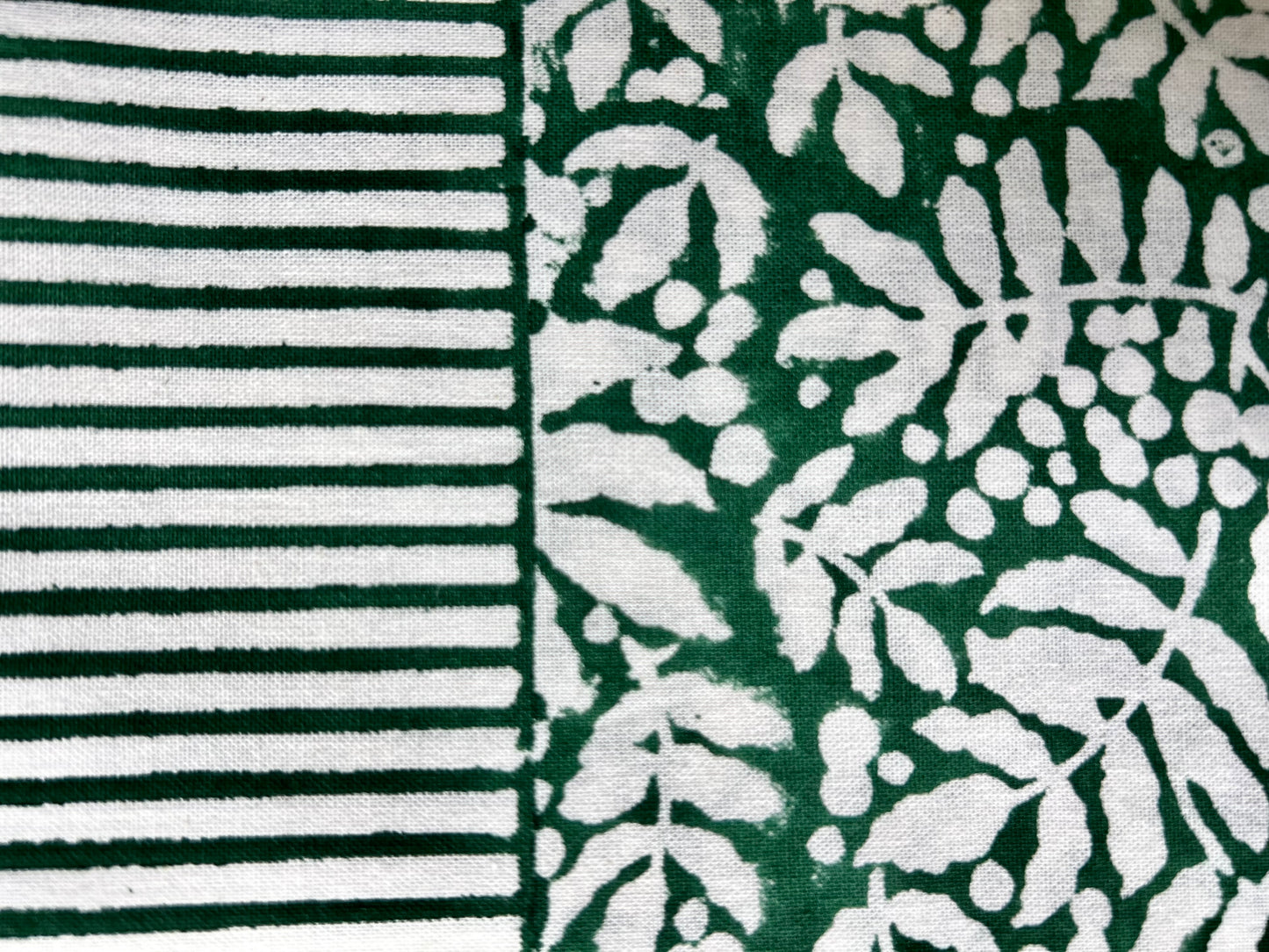 Gathered Garden Tablecloth in Pine Green