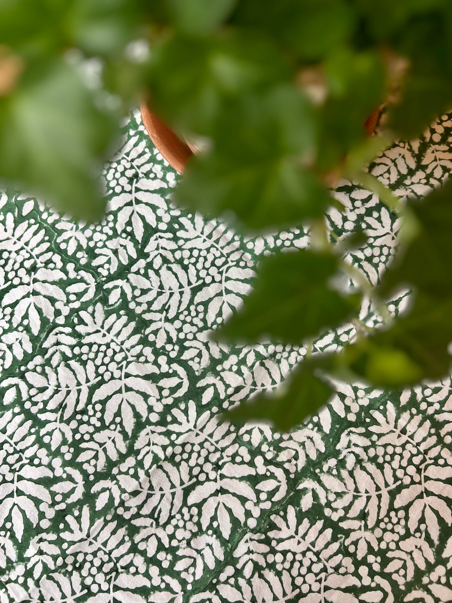 Gathered Garden Tablecloth in Pine Green