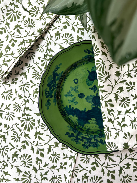 Trailing Florets Napkins in Green - Set of 4