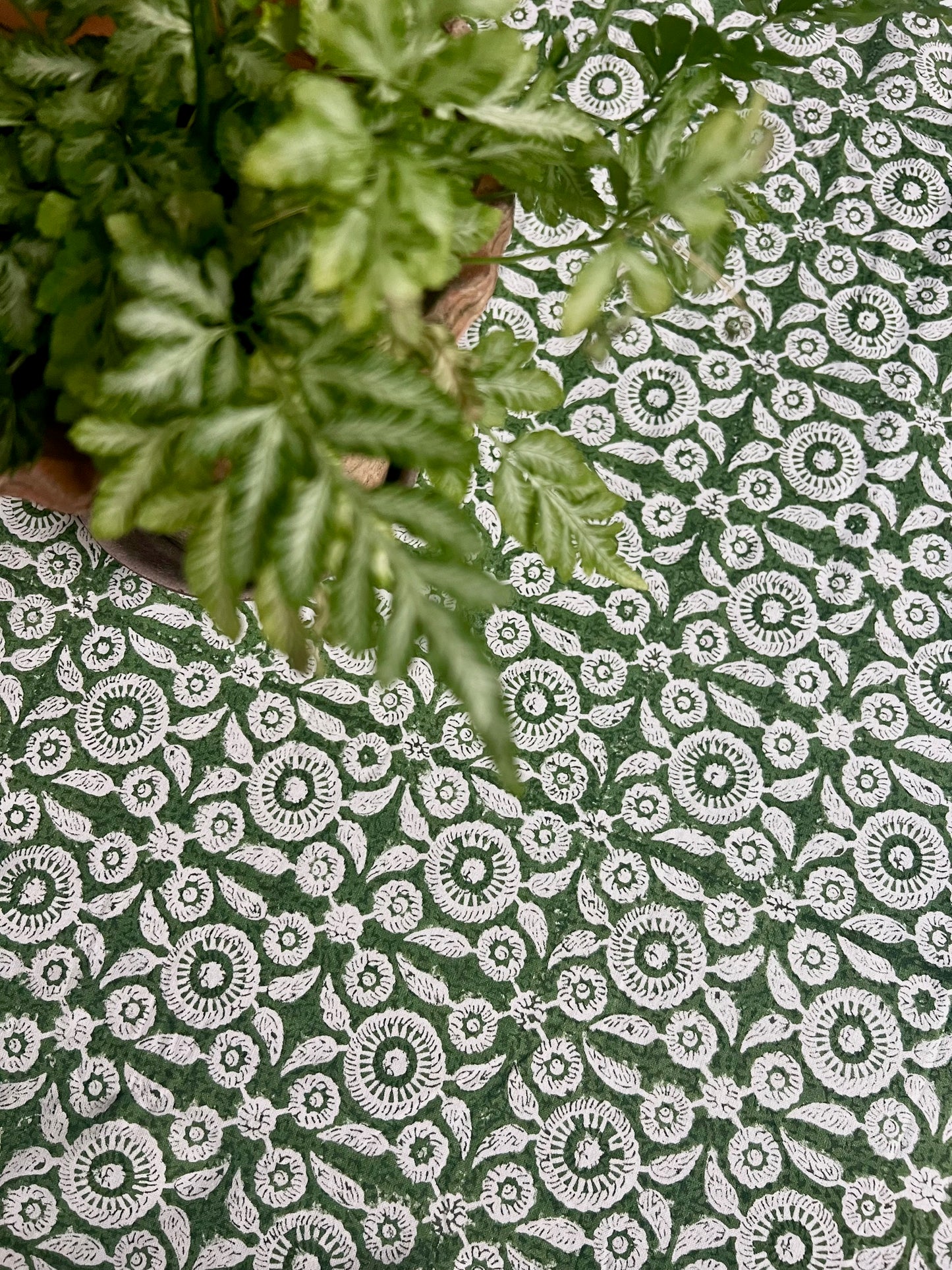 Feathered Tile Tablecloth in Green