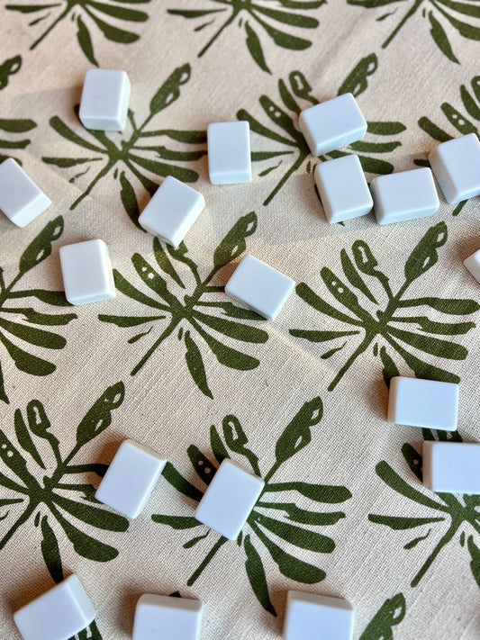 Dragonfly Lures Tablecloth in Olive (Natural Background)