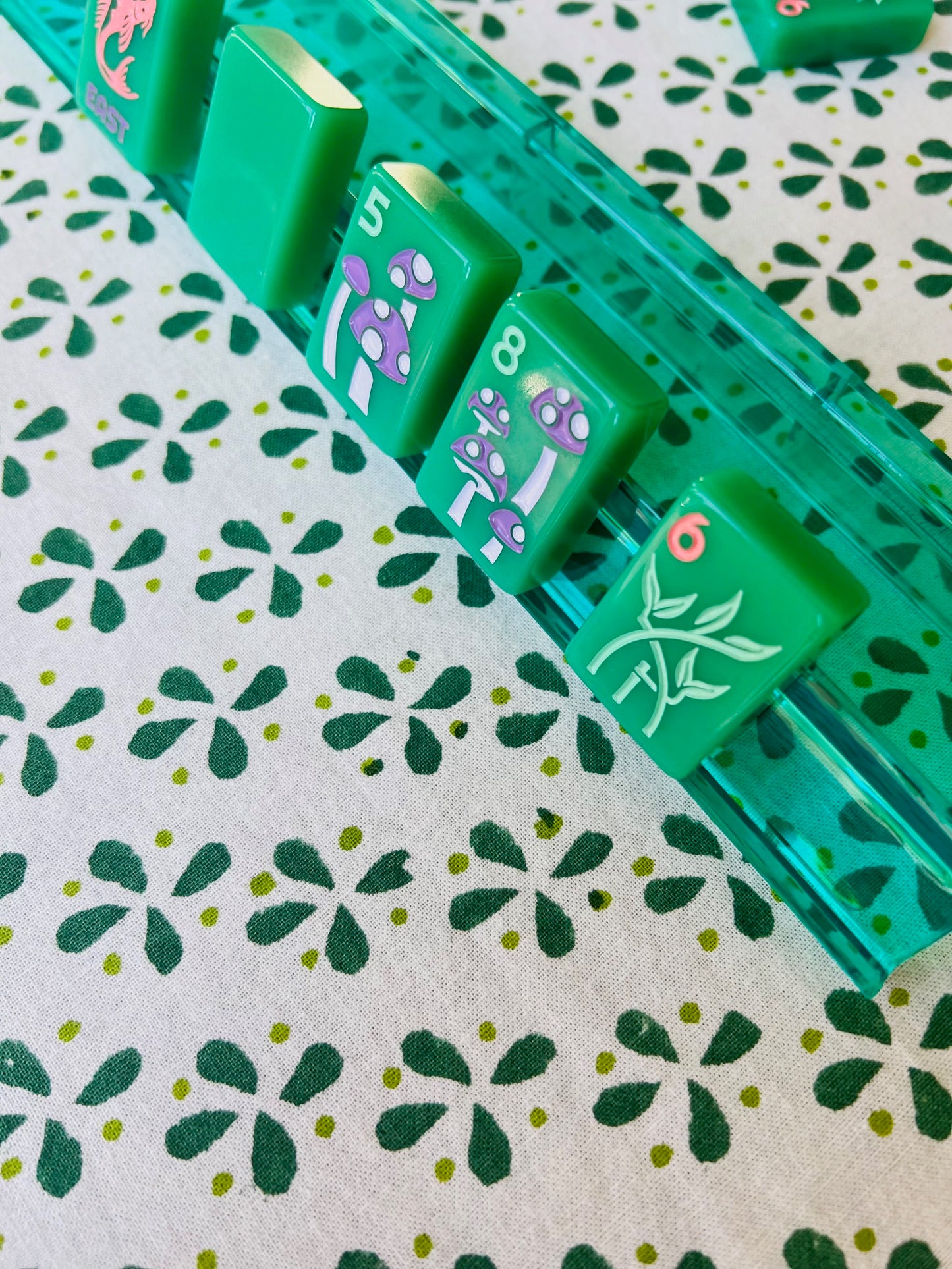 Petals Tablecloth in Green- 60"x60" Square