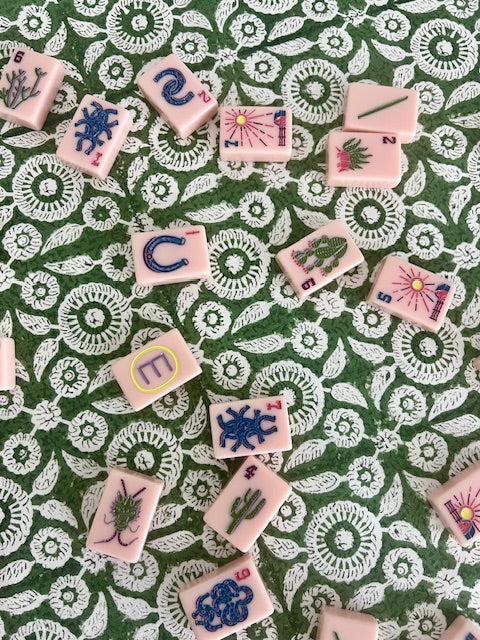 Feathred Tile Game Tablecloth in Green