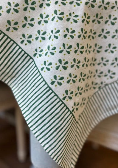 Petals Tablecloth in Green- 60" x 60" Square